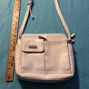 ROSETTI cross body handbag many organizer pockets